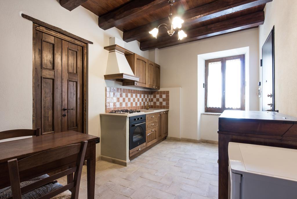 Domus In Castro Bed & Breakfast Montecchio  Bilik gambar