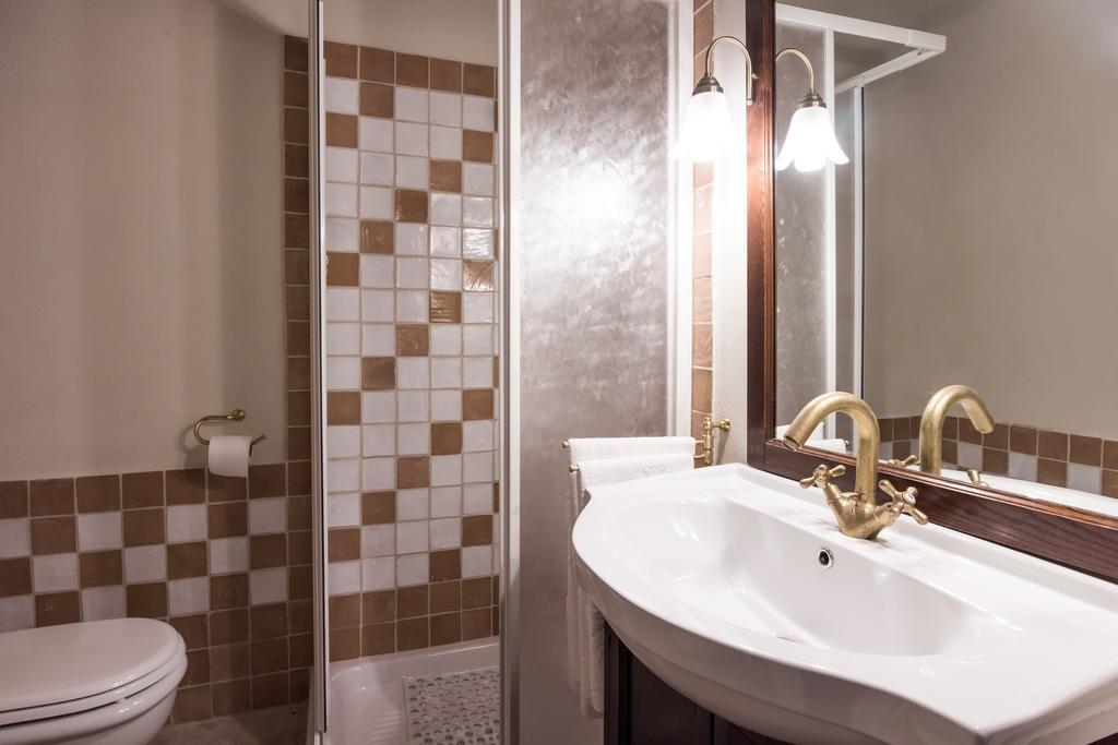 Domus In Castro Bed & Breakfast Montecchio  Bilik gambar