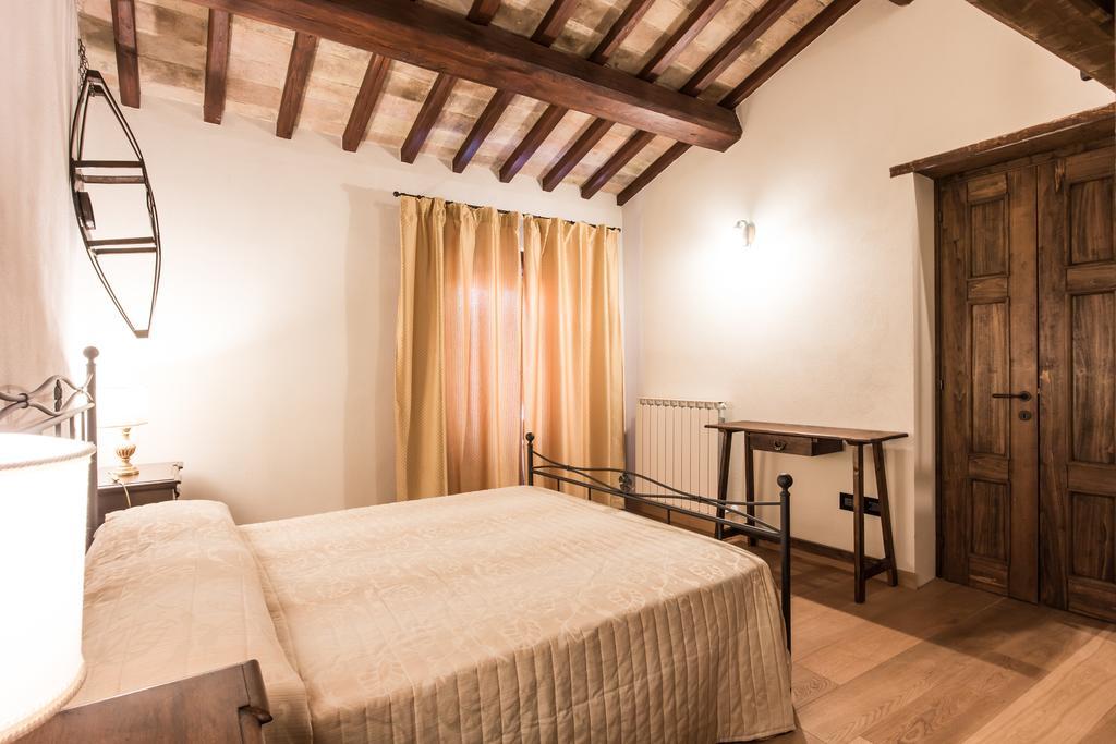 Domus In Castro Bed & Breakfast Montecchio  Bilik gambar